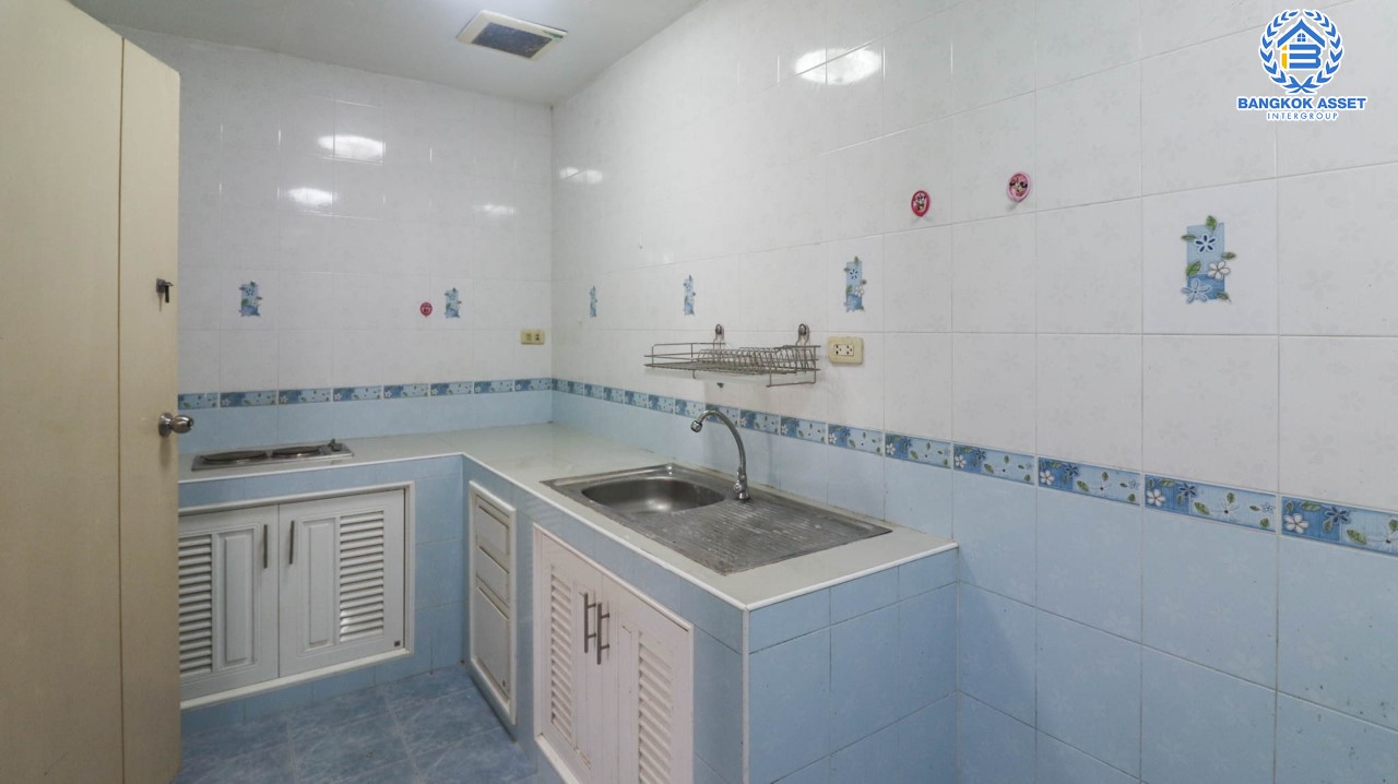 ทาวน์เฮ้าส์มือสองย่านนทบุรี ม.พฤกษา 45 บางใหญ่-กาญจนาภิเษก เนื้อที่ 16 ตร.ว. ฟังก์ชัน 3 ห้องนอน 2 ห้องน้ำ บ้านสวย พร้อมอยู่ บนทำเลที่เดินทางสะดวก ใกล้รถไฟฟ้าสายสีม่วง "สถานีคลองบางไผ่" และเซ็นทรัลเวสต์เกต...